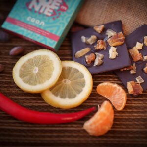 Cioccolato fondente al 75% peperoncino, mandarino e limone - immagine 5